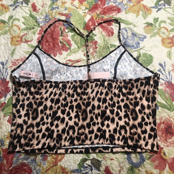 Size XXL NWT Victoria Secret Essential Tank - Picture 3 of 5